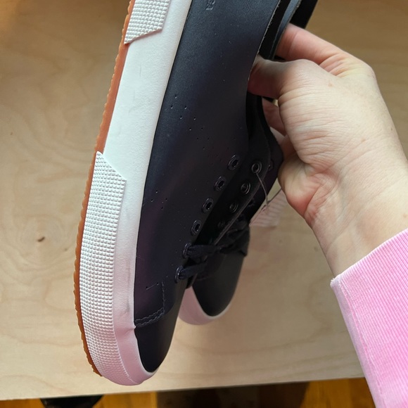 ⚡️ Superga navy leather sneakers ⚡️MOVING SALE ⚡️ - Picture 9 of 10